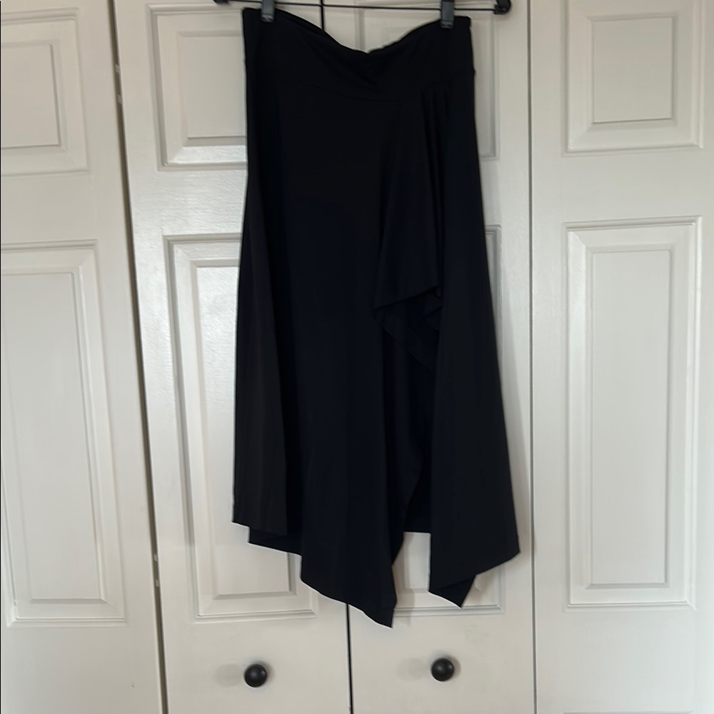 Elegant Black Women's Skirt